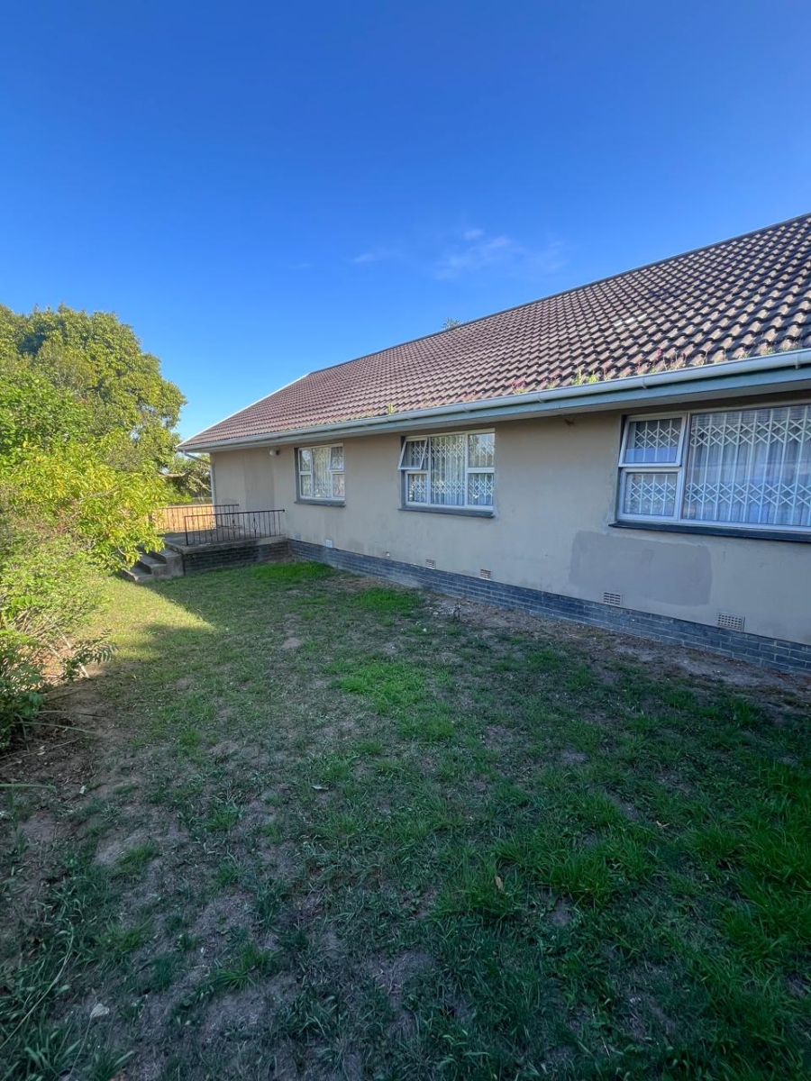 4 Bedroom Property for Sale in Amalinda North Eastern Cape